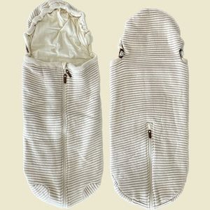 Joolz cream colored ripped nest